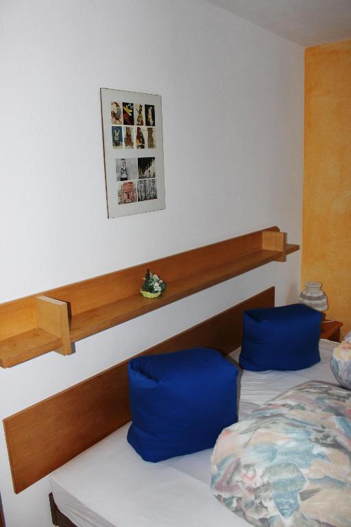 Apartamento Casa Collina Disentis Habitación foto